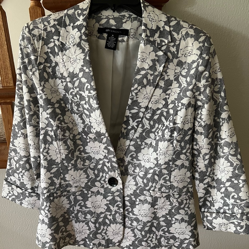 Women’s Blazer